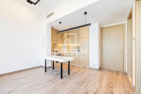 Квартира в District 11, Джумейра Вилладж Серкл, Дубай, 1 спальня, 63.17м², № 140588