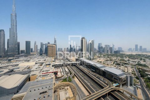 Apartment in Vida Residences Dubai Mall, Downtown Dubai (Downtown Burj Dubai), Dubai 3 bedrooms, 157.28 sq.m. № 140585 - photo 15