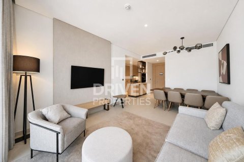 Apartment in Vida Residences Dubai Mall, Downtown Dubai (Downtown Burj Dubai), Dubai 3 bedrooms, 157.28 sq.m. № 140585 - photo 3