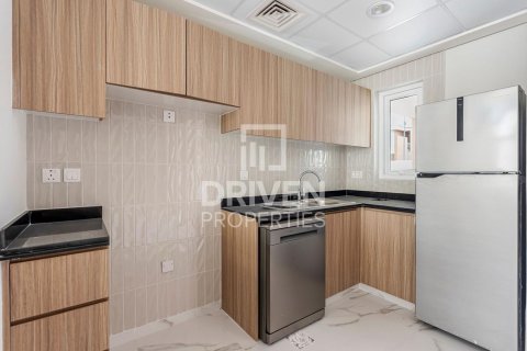 Adosado en Dubai, 3 dormitorios, 162.39 m², № 140586 - foto 4