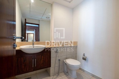Снять в аренду квартиру в The Residences, Даунтаун Дубай (Даунтаун Бурдж Дубай), Дубай: 1 спальня, 91.6м², № 128653 - фото 12
