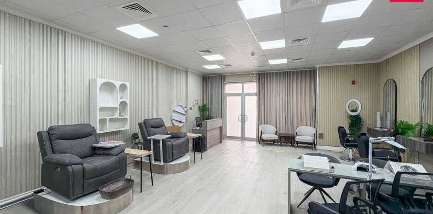 Magasin à Dubai, 93.7 m², № 134734