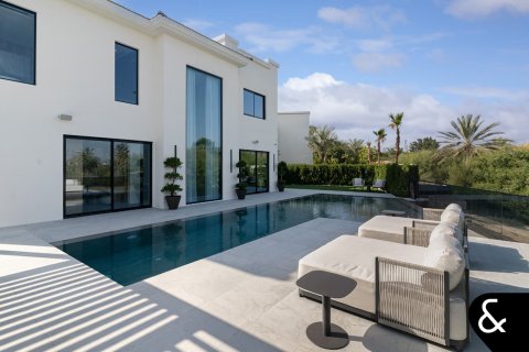 Villa in Jumeirah Islands, Dubai 5 bedrooms, 539 sq.m. № 91193 - photo 7