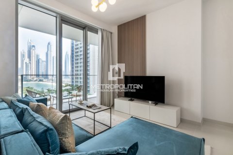 Apartment in EMAAR Beachfront, Dubai Harbour, Dubai 1 bedroom, 80 sq.m. № 73587 - photo 3
