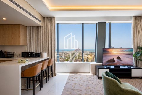 Apartment in The Palm Tower, Palm Jumeirah, Dubai 1 bedroom, 103 sq.m. № 141187 - photo 4