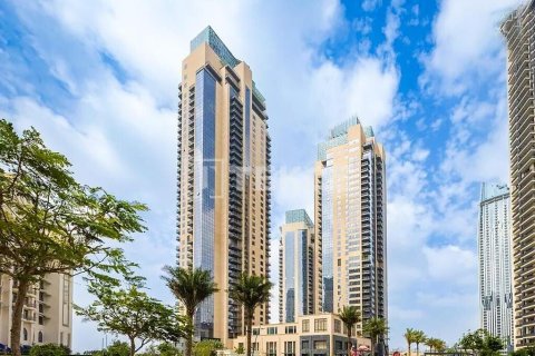 Appartement à Dubai, 2 chambres, 146 m², № 83994