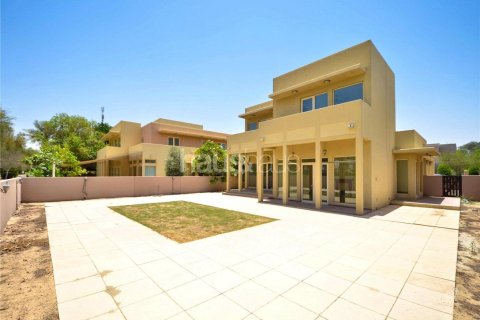 Villa à Arabian Ranches, Dubai, 3 chambres, 299 m², № 45066