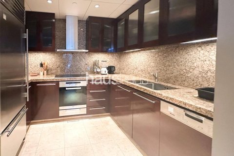 Apartment in Downtown Dubai (Downtown Burj Dubai), Dubai 1 bedroom, 128 sq.m. № 45068 - photo 4