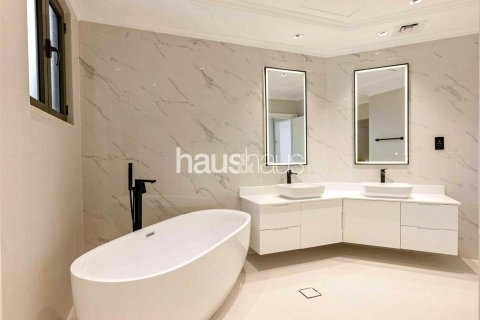 Снять в аренду виллу в Garden Homes, Пальма Джумейра, Дубай: 5 спален, 1208м², № 45074 - фото 5