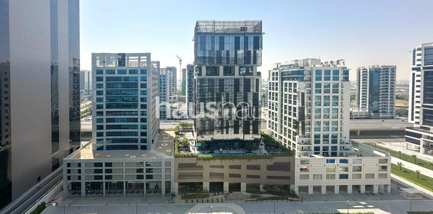 Квартира в Бизнес-Бэе, Дубай, 1 спальня, 80м², № 45067