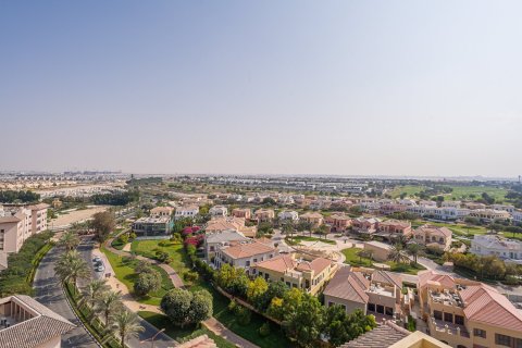 Apartamento en Jumeirah Golf Estates, Dubai, 4 dormitorios, 217.41 m², № 141153 - foto 2