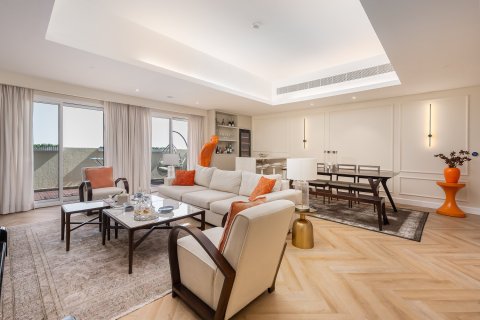 Apartamento en Jumeirah Golf Estates, Dubai, 4 dormitorios, 217.41 m², № 141153 - foto 3