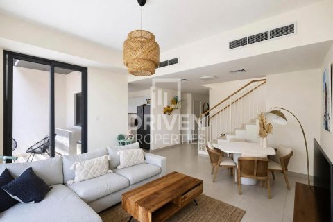 Adosado en Maple at Dubai Hills Estate, Dubai Hills Estate, Dubai, 3 dormitorios, 196.03 m², № 141123 - foto 3