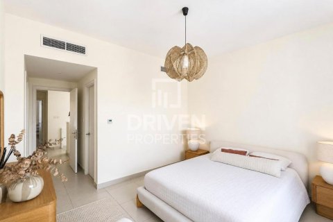 Adosado en Maple at Dubai Hills Estate, Dubai Hills Estate, Dubai, 3 dormitorios, 196.03 m², № 141123 - foto 10