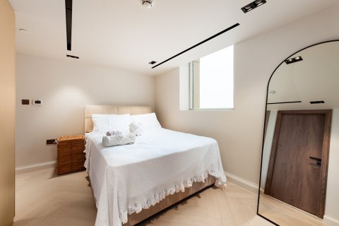 Apartamento en Jumeirah Beach Residence, Dubai, 2 dormitorios, 187.72 m², № 141152 - foto 12