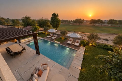 Villa in Jumeirah Golf Estates, Dubai 5 bedrooms, 757.68 sq.m. № 141126 - photo 4