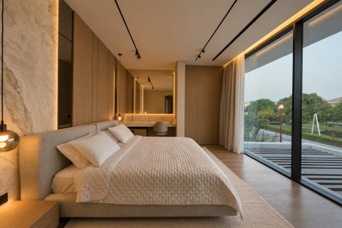 Villa in Jumeirah Golf Estates, Dubai 5 bedrooms, 757.68 sq.m. № 141126 - photo 22