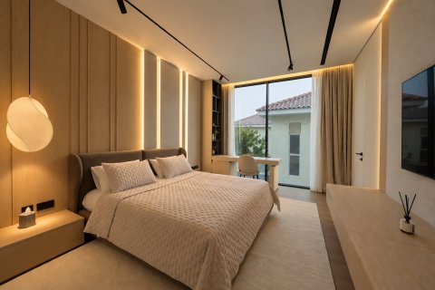 Villa in Jumeirah Golf Estates, Dubai 5 bedrooms, 757.68 sq.m. № 141126 - photo 24