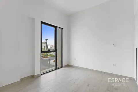 Villa in Murooj Al Furjan, Al Furjan, Dubai 4 bedrooms, 323 sq.m. № 122673 - photo 6