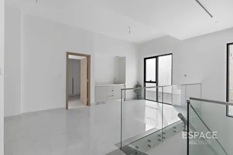 Вилла в Murooj Al Furjan, Al Furjan, Дубай, 4 спальни, 323м², № 122673