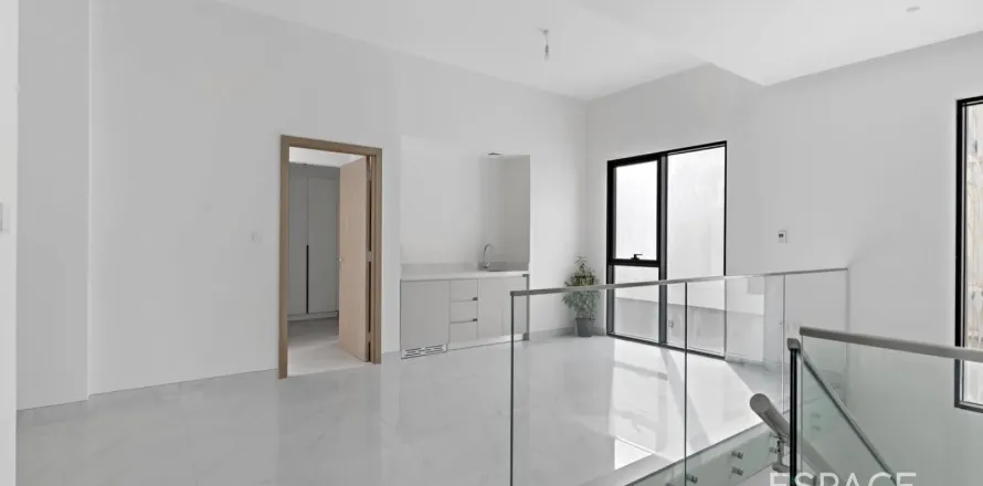 Villa in Murooj Al Furjan, Al Furjan, Dubai 4 bedrooms, 323 sq.m. № 122673