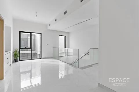 Villa in Murooj Al Furjan, Al Furjan, Dubai 4 bedrooms, 323 sq.m. № 122673 - photo 3