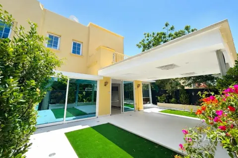 Villa in Springs 8, The Springs, Dubai 3 bedrooms, 195 sq.m. № 122678