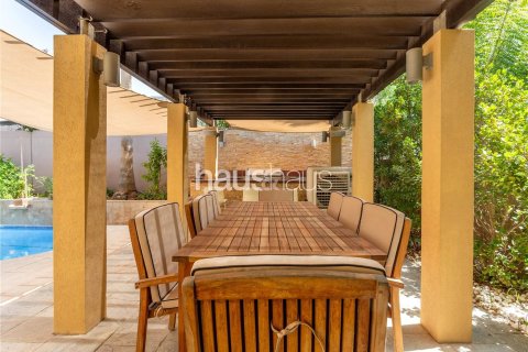 Villa en Arabian Ranches, Dubai, 4 dormitorios, 372 m², № 43688 - foto 13