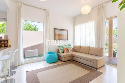 Villa en Arabian Ranches, Dubai, 4 dormitorios, 372 m², № 43688 - foto 8