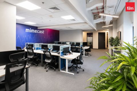 Office in Business Bay, Dubai 163.4 sq.m. № 125005