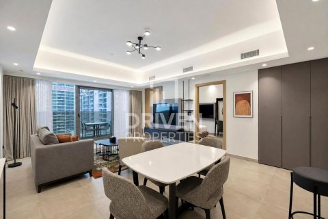 Apartment in Jumeirah Lake Towers, Dubai 1 bedroom, 80.73 sq.m. № 141122 - photo 2
