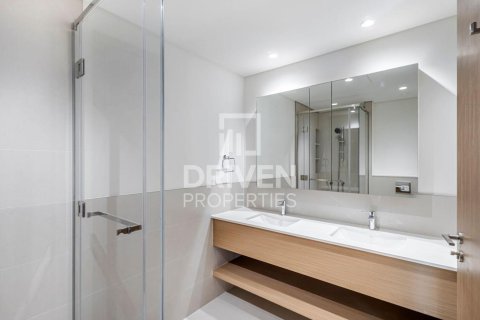 Apartamento en Creek Beach, Dubai Creek Harbour (The Lagoons), Dubai, 2 dormitorios, 94.95 m², № 141112 - foto 11