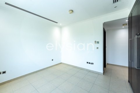 Villa à Legacy Nova Villas, Jumeirah Park, Dubai, 3 chambres, 510 m², № 37904 - photo 7
