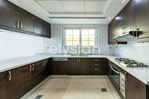 Villa à Legacy Nova Villas, Jumeirah Park, Dubai, 3 chambres, 510 m², № 37904 - photo 5