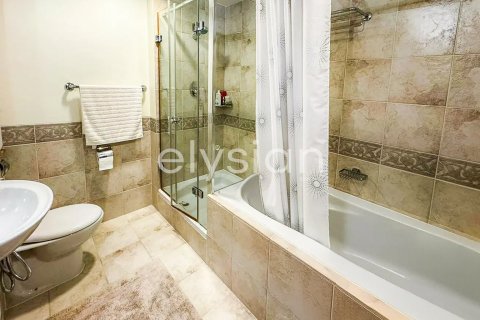 Appartement à Emaar 6 Towers, Dubai Marina, Dubai, 3 chambres, 234 m², № 37906 - photo 13