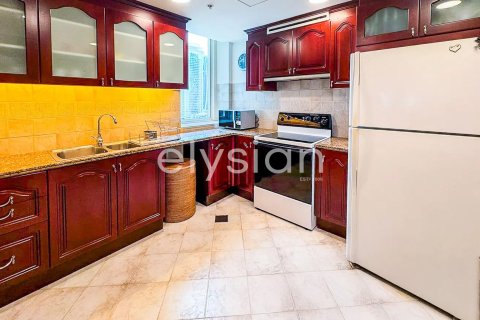 Appartement à Emaar 6 Towers, Dubai Marina, Dubai, 3 chambres, 234 m², № 37906 - photo 9