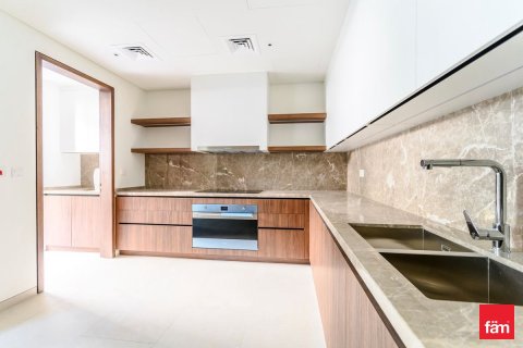 Villa in Al Sufouh, Dubai 5 bedrooms, 445.1 sq.m. № 114741 - photo 5
