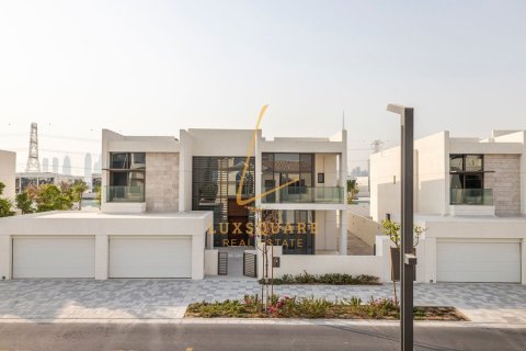 Villa in District One, Mohammed Bin Rashid City, Dubai 5 bedrooms, 793 sq.m. № 110712