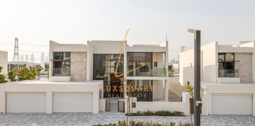 Вилла в District One, Мохаммед Бин Рашид Сити, Дубай, 5 спален, 793м², № 110712