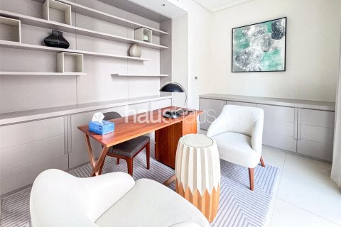 Apartment in Downtown Dubai (Downtown Burj Dubai), Dubai 2 bedrooms, 152 sq.m. № 44373 - photo 8