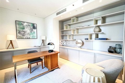 Apartment in Downtown Dubai (Downtown Burj Dubai), Dubai 2 bedrooms, 152 sq.m. № 44373 - photo 9