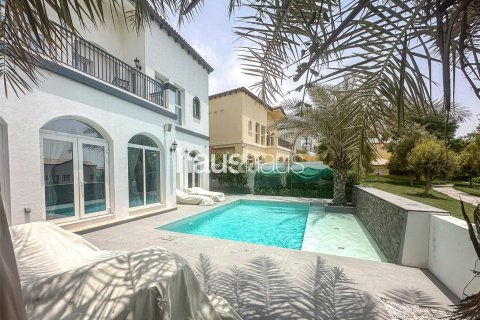 Villa in Jumeirah Golf Estates, Dubai 4 bedrooms, 512 sq.m. № 44374 - photo 5