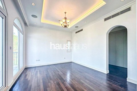Villa in Jumeirah Golf Estates, Dubai 4 bedrooms, 512 sq.m. № 44374 - photo 15