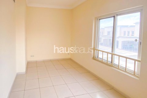 Villa à The Springs, Dubai, 2 chambres, 152 m², № 44382 - photo 2