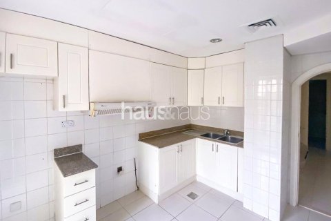 Villa à The Springs, Dubai, 2 chambres, 152 m², № 44382 - photo 5
