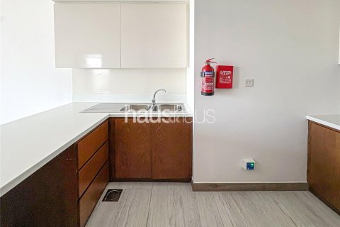 Apartment in Jumeirah Village Circle, Dubai 1 bedroom, 86 sq.m. № 43622 - photo 2