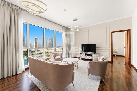 Apartment in The Residences, Downtown Dubai (Downtown Burj Dubai), Dubai 3 bedrooms, 183.67 sq.m. № 140707 - photo 5