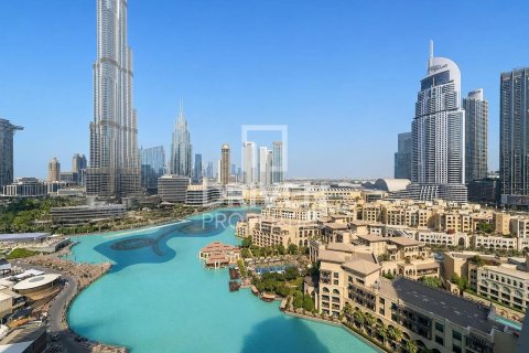 Apartment in The Residences, Downtown Dubai (Downtown Burj Dubai), Dubai 3 bedrooms, 183.67 sq.m. № 140707 - photo 2