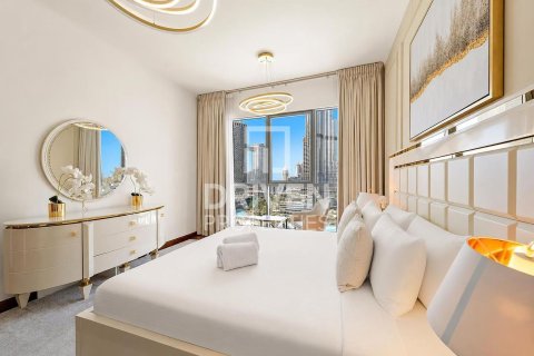 Apartment in The Residences, Downtown Dubai (Downtown Burj Dubai), Dubai 3 bedrooms, 183.67 sq.m. № 140707 - photo 13