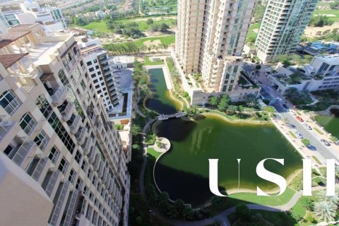 Apartment in The Views, Dubai 2 bedrooms, 125 sq.m. № 46690 - photo 16